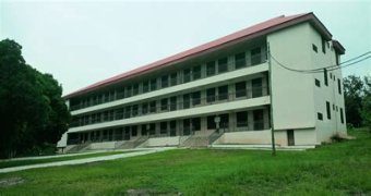 Which university is in Agogo?